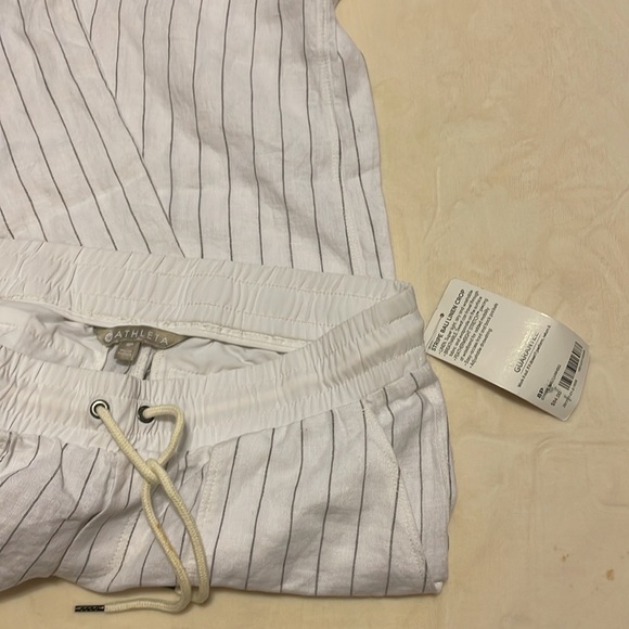 Athleta Linen Striped Bali Cropped Pants Womens Size 8P White Drawstring Sheer - Picture 4 of 7